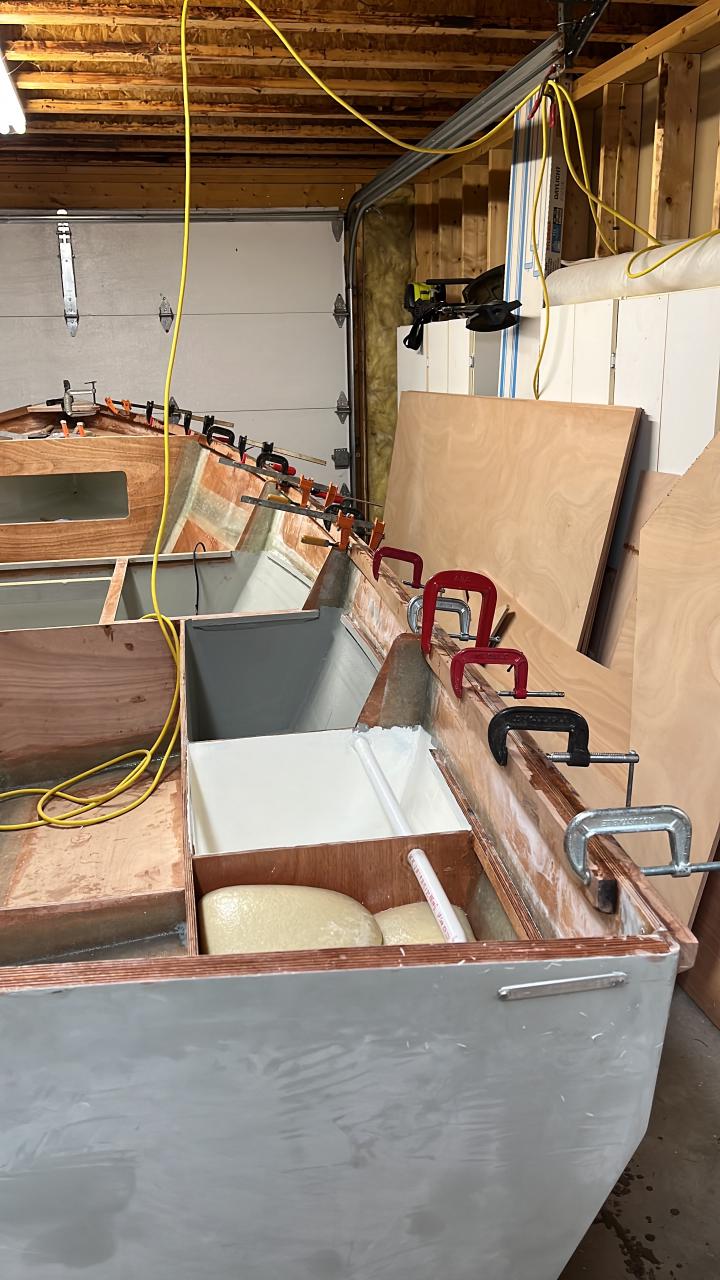 Clamping the inwale