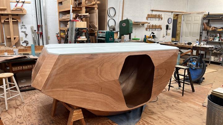 Priming the bottom